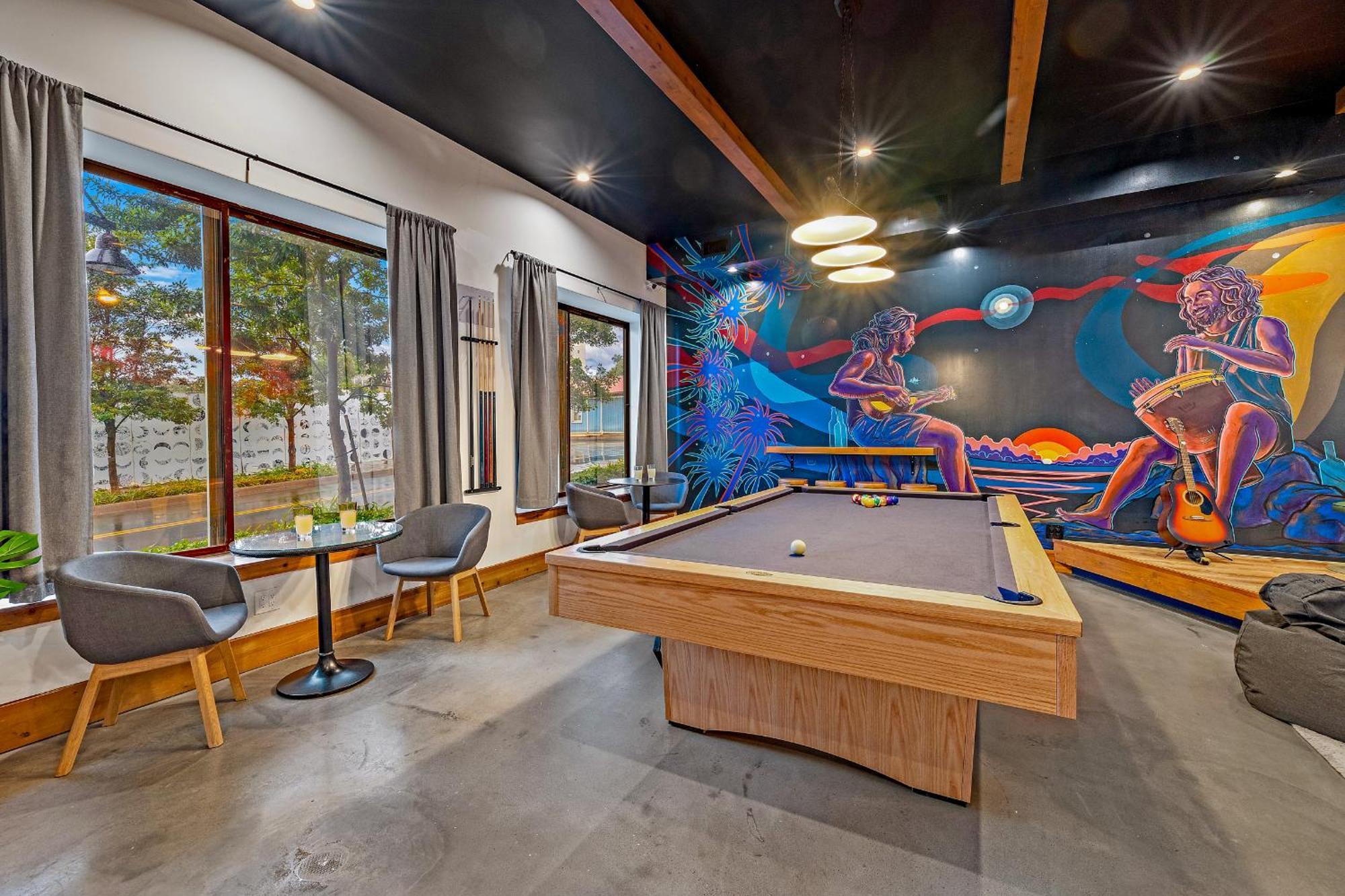 Howzit Hostels Wailuku Buitenkant foto